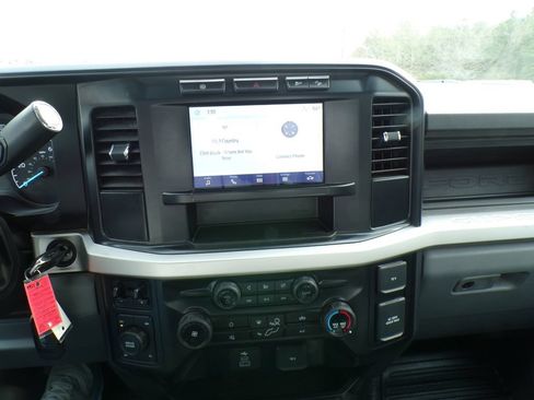 Used 2024 Ford F250 XL w/ FX4 Off-Road Package AWD/4WD image 22