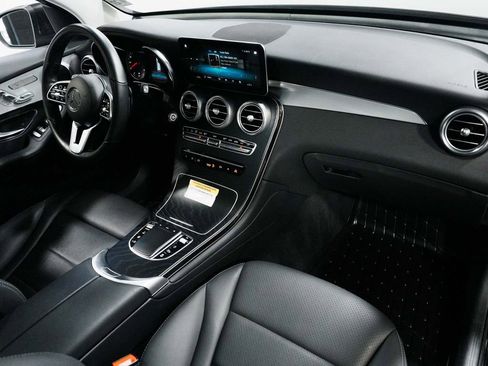 Used 2022 Mercedes-Benz GLC 300 4MATIC image 34