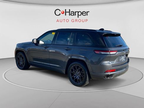 Used 2024 Jeep Grand Cherokee Summit AWD/4WD image 5