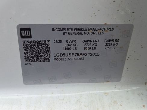 New 2025 GMC Sierra 3500 Pro w/ Convenience Package image 32