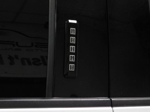 Used 2019 Ford F150 XLT w/ Equipment Group 302A Luxury image 28