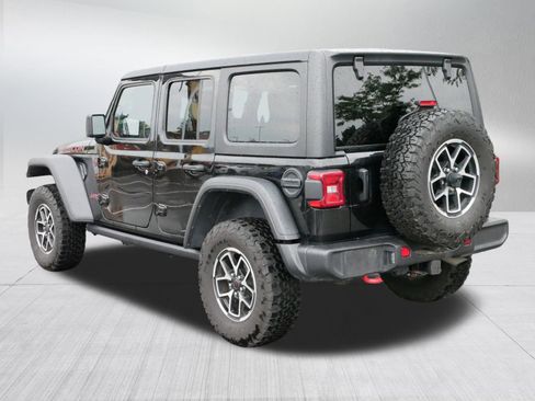 Used 2024 Jeep Wrangler Unlimited Rubicon image 5
