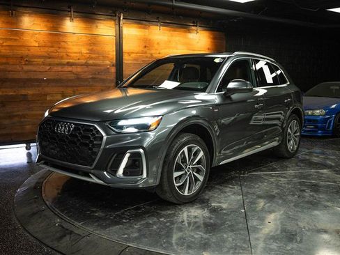 Used 2022 Audi Q5 2.0T Premium Plus AWD/4WD image 2