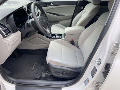 Used 2020 Hyundai Tucson SEL FWD image 17