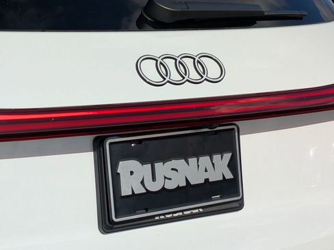Used 2025 Audi Q5 Premium w/ Premium Plus AWD/4WD image 19