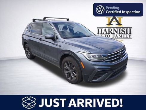 Used 2023 Volkswagen Tiguan SE w/ Panoramic Sunroof Package AWD/4WD image 1