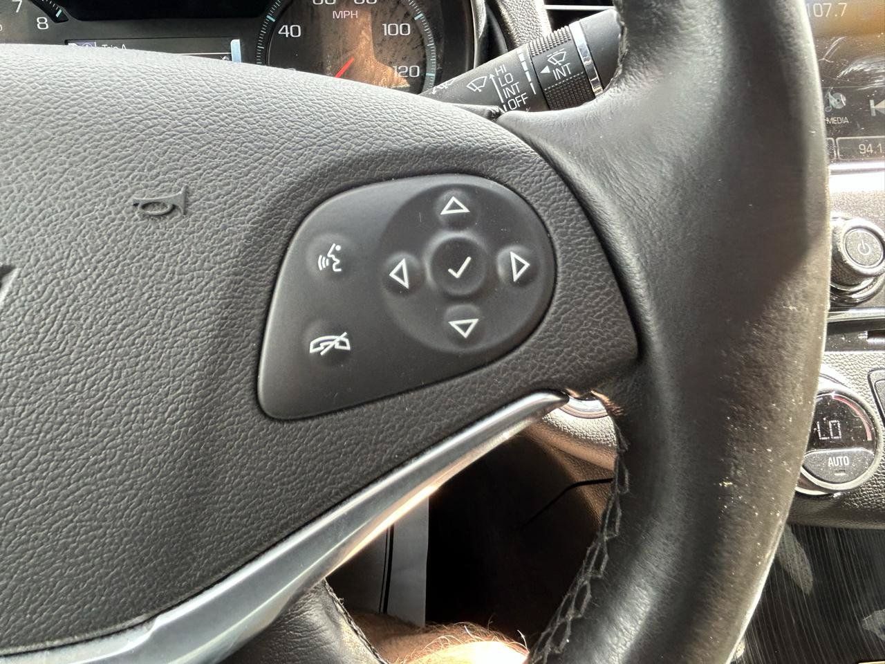 Used 2016 Chevrolet Impala LT w/ Leather Package FWD image 19