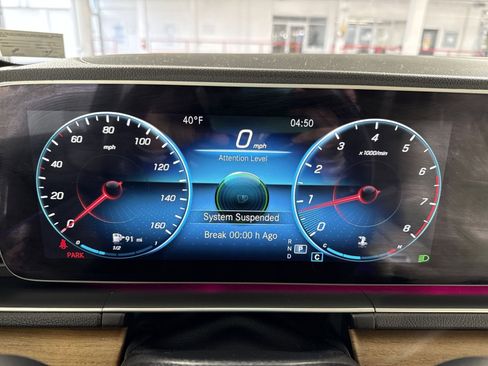 Used 2022 Mercedes-Benz GLE 350 w/ Premium Package image 17