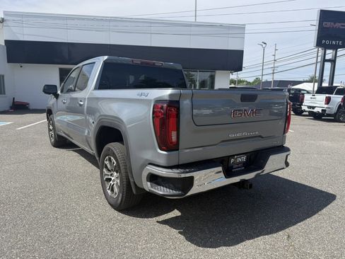 Used 2026 GMC Sierra 1500 SLT AWD/4WD image 5