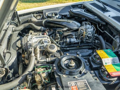 Used 1990 Rolls-Royce Silver Spur II image 19