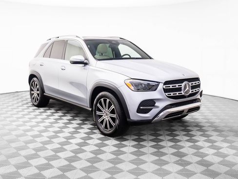 Certified 2024 Mercedes-Benz GLE 350 4MATIC w/ Winter Package image 9