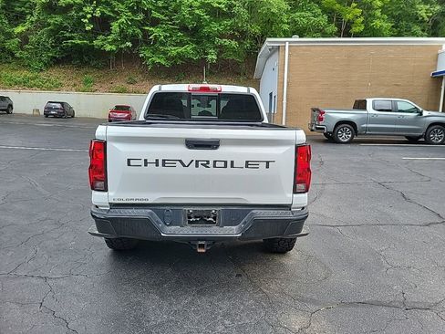Used 2024 Chevrolet Colorado Trail Boss w/ Advanced Trailering Package AWD/4WD image 9