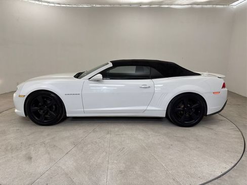 Used 2015 Chevrolet Camaro LT RWD image 28