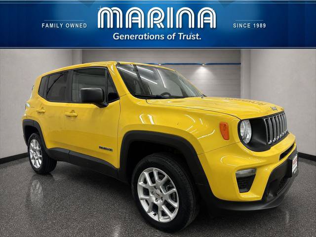Certified 2023 Jeep Renegade Latitude AWD/4WD image 1