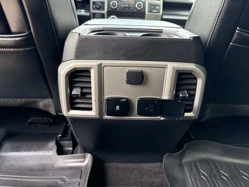Used 2020 Ford F150 Lariat AWD/4WD image 26