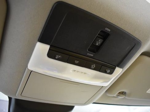 Used 2023 Nissan Sentra SV w/ SV Premium Package FWD image 35