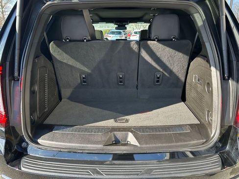Used 2023 GMC Yukon AT4 w/ Max Trailering Package image 24