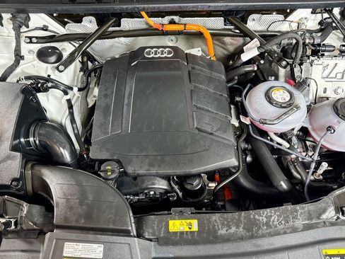 Used 2025 Audi Q5 e Premium Plus image 29