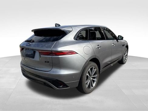 Used 2026 Jaguar F-PACE R-Dynamic S image 7