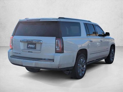 Used 2015 GMC Yukon XL Denali w/ Premium Package image 5