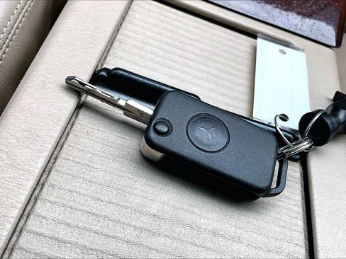 Used 1995 Mercedes-Benz SL 500 image 15