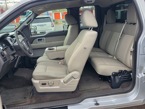 Used 2010 Ford F150 XLT image 10