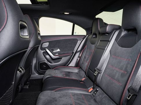 Used 2023 Mercedes-Benz CLA 250 4MATIC image 17