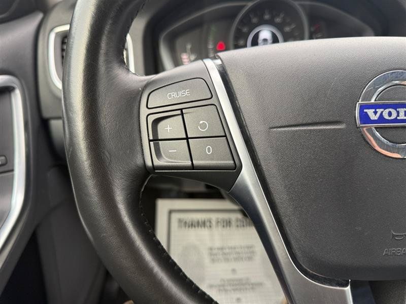Used 2018 Volvo S60 T5 Dynamic w/ Protection Package AWD/4WD image 33