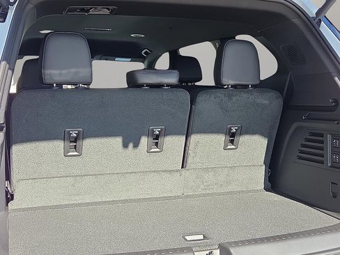 New 2026 Buick Enclave Sport Touring w/ Super Cruise Package FWD image 9