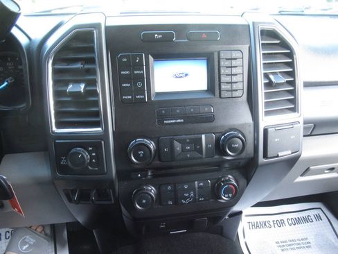 Used 2017 Ford F250 XLT AWD/4WD image 13