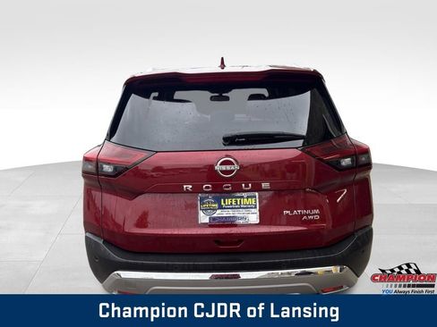 Used 2023 Nissan Rogue Platinum AWD/4WD image 7