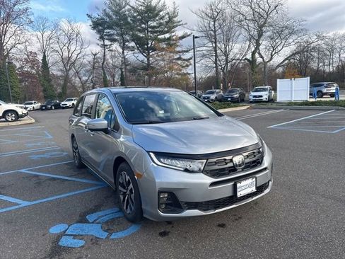 New 2026 Honda Odyssey EX-L image 10