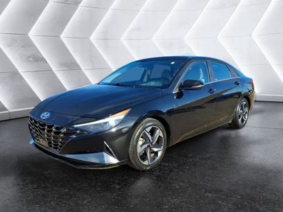 Used 2023 Hyundai Elantra Limited