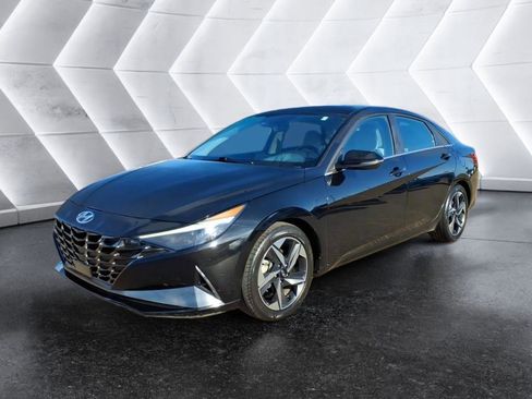 Used 2023 Hyundai Elantra Limited image 1