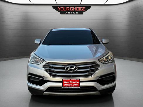 Used 2017 Hyundai Santa Fe Sport image 2