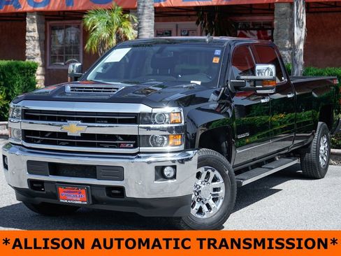 Used 2018 Chevrolet Silverado 3500 LTZ w/ Duramax Plus Package AWD/4WD image 4
