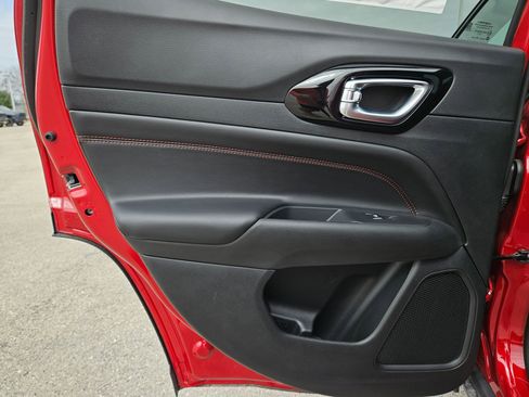 New 2026 Jeep Compass Trailhawk image 14