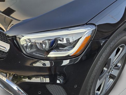 Used 2020 Mercedes-Benz GLC 300 4MATIC Coupe image 9