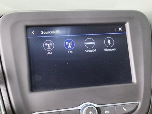 Used 2020 Chevrolet Equinox LT image 27