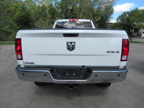 Used 2018 RAM 3500 Tradesman w/ Chrome Appearance Group AWD/4WD image 6