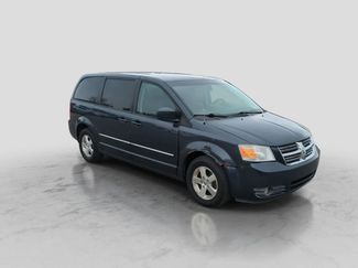 Used 2008 Dodge Grand Caravan SXT FWD video 2