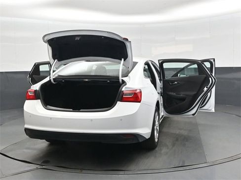 Used 2024 Chevrolet Malibu LT image 47