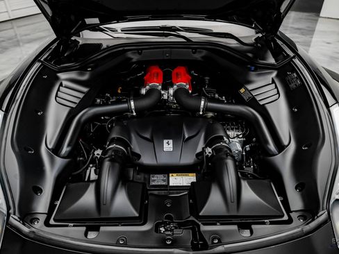 Used 2016 Ferrari California T image 90