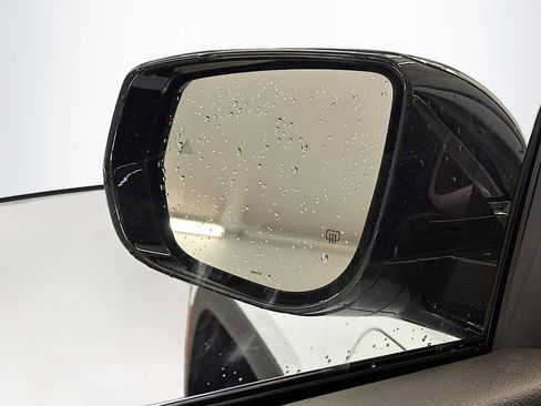 Used 2022 Jeep Grand Cherokee Limited 4xe image 16