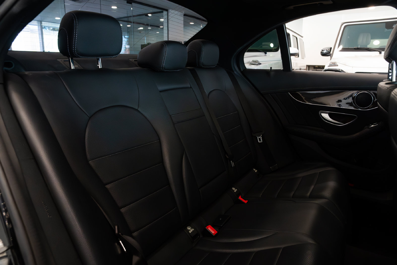 Used 2017 Mercedes-Benz C 300 Sedan image 21