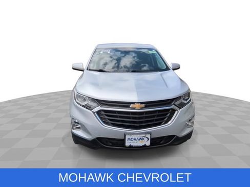 Used 2021 Chevrolet Equinox LT AWD/4WD image 3