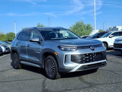 New 2025 Volkswagen Tiguan S