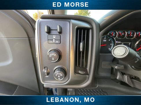 Certified 2018 Chevrolet Silverado 1500 LT w/ All Star Edition image 16