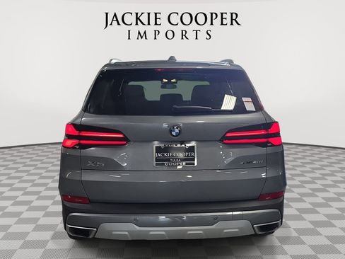 Used 2025 BMW X5 xDrive40i AWD/4WD image 6