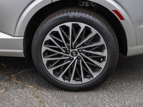 New 2026 Hyundai Palisade Calligraphy FWD image 11